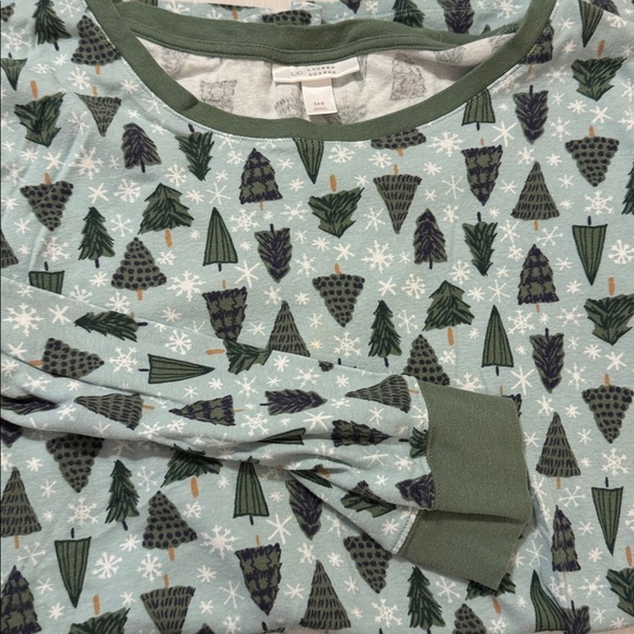 LC Lauren Conrad Other - LC Lauren Conrad Blue and Green Christmas PJs